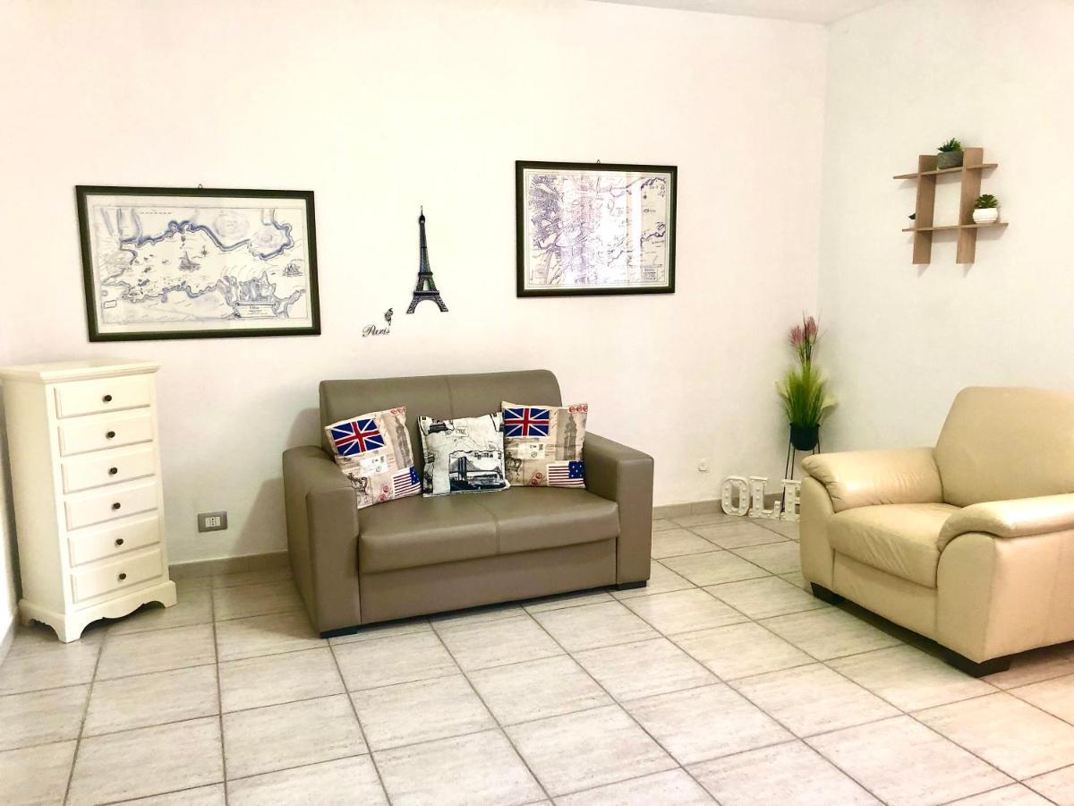 La Maison De Famille Appartamento Indipendente Con Cucina E Lavatrice Олбия Екстериор снимка