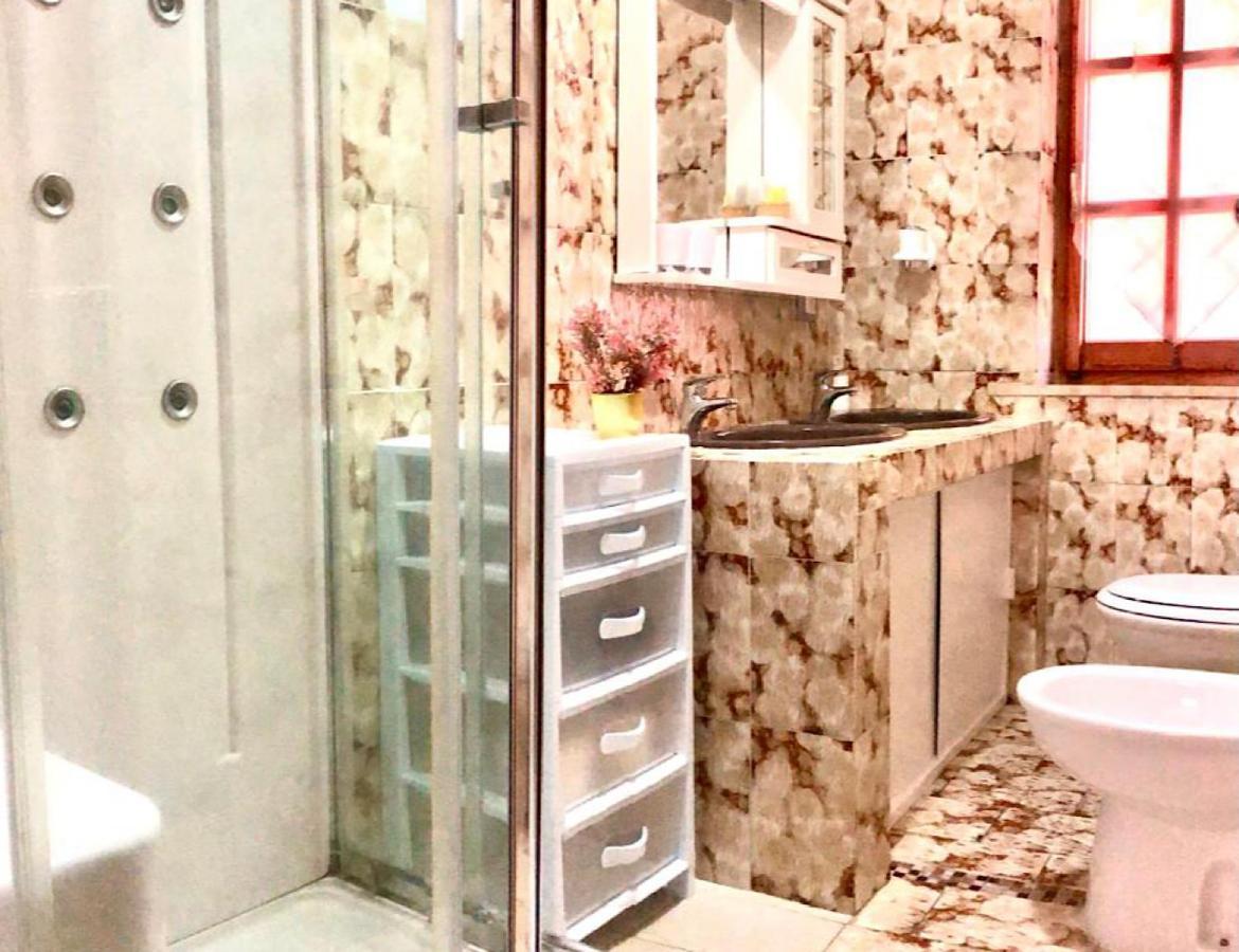 La Maison De Famille Appartamento Indipendente Con Cucina E Lavatrice Олбия Екстериор снимка