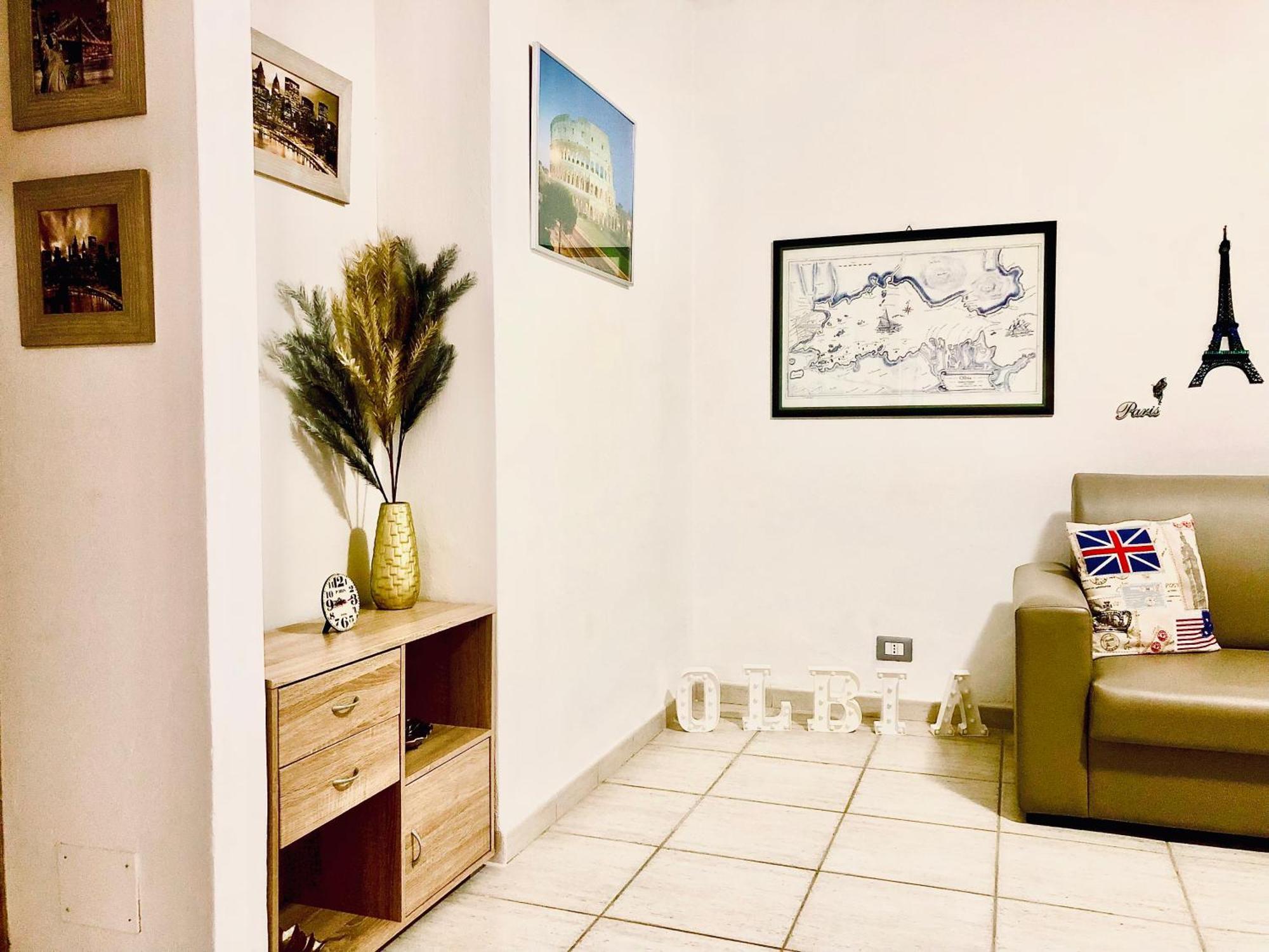 La Maison De Famille Appartamento Indipendente Con Cucina E Lavatrice Олбия Екстериор снимка