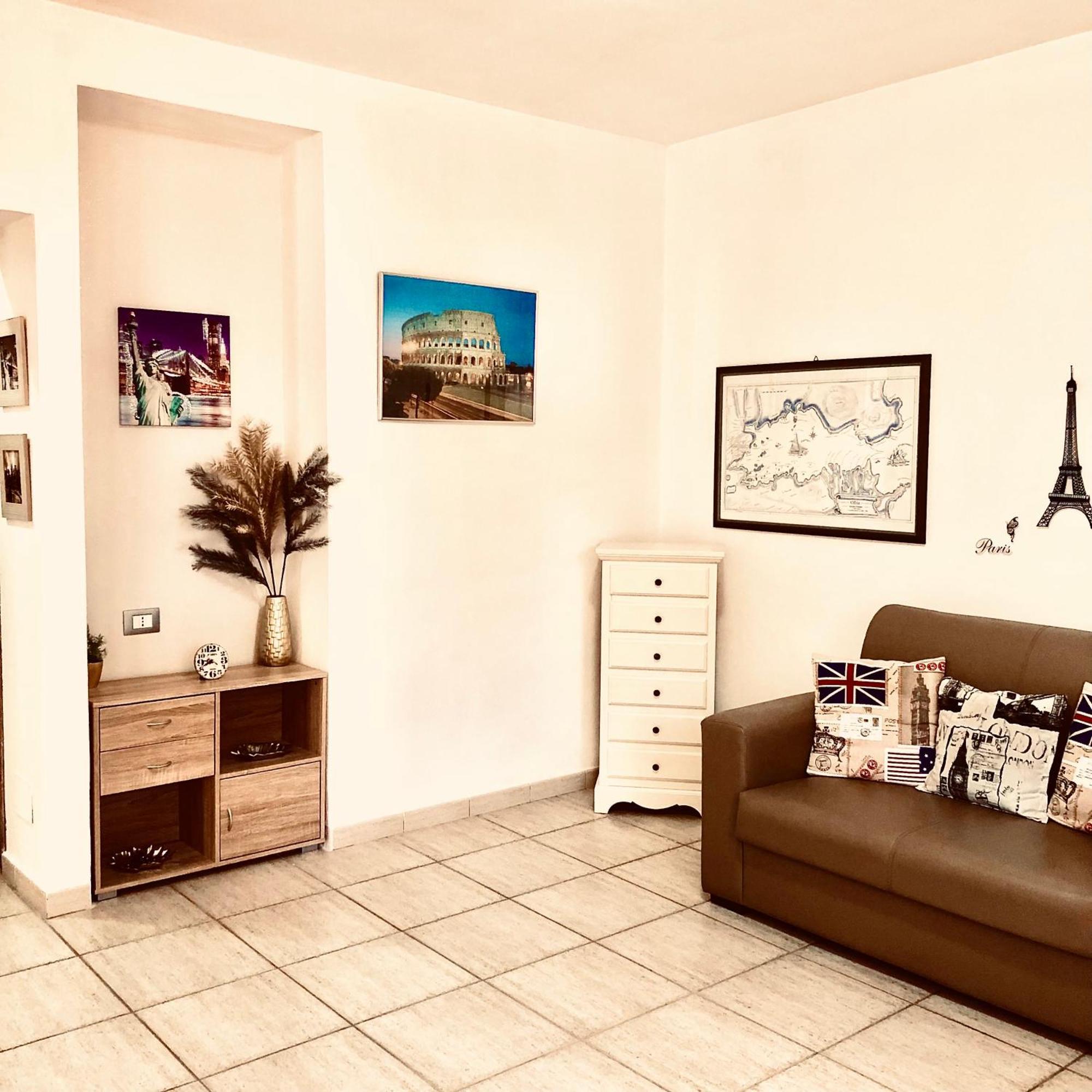 La Maison De Famille Appartamento Indipendente Con Cucina E Lavatrice Олбия Екстериор снимка
